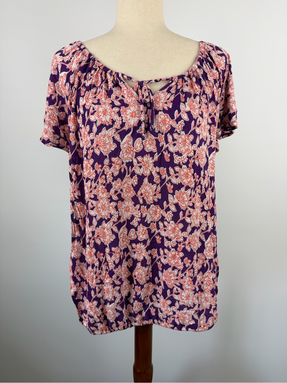 Old Navy Purple Floral Rayon Tie-Front Blouse